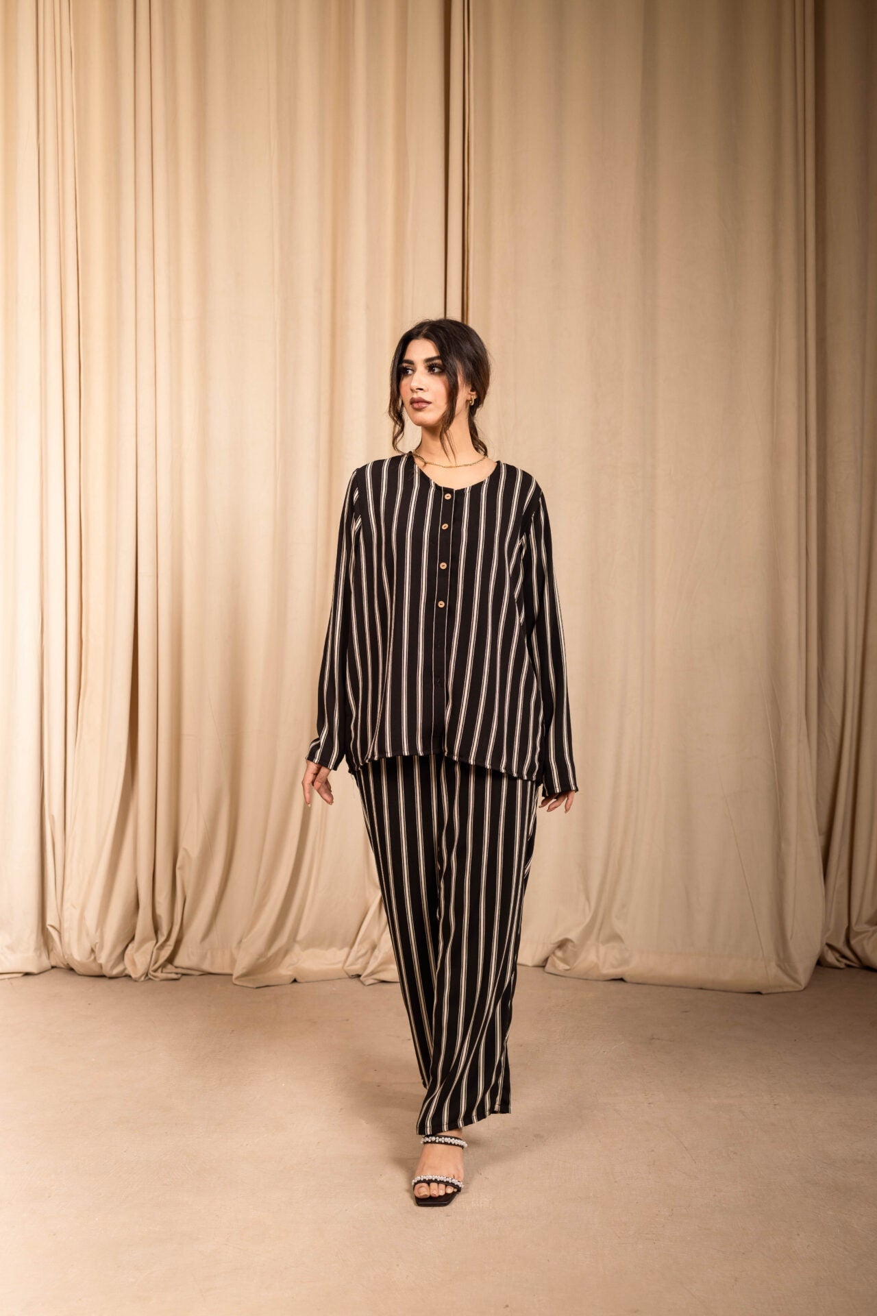 Candy Closet - Evelyn