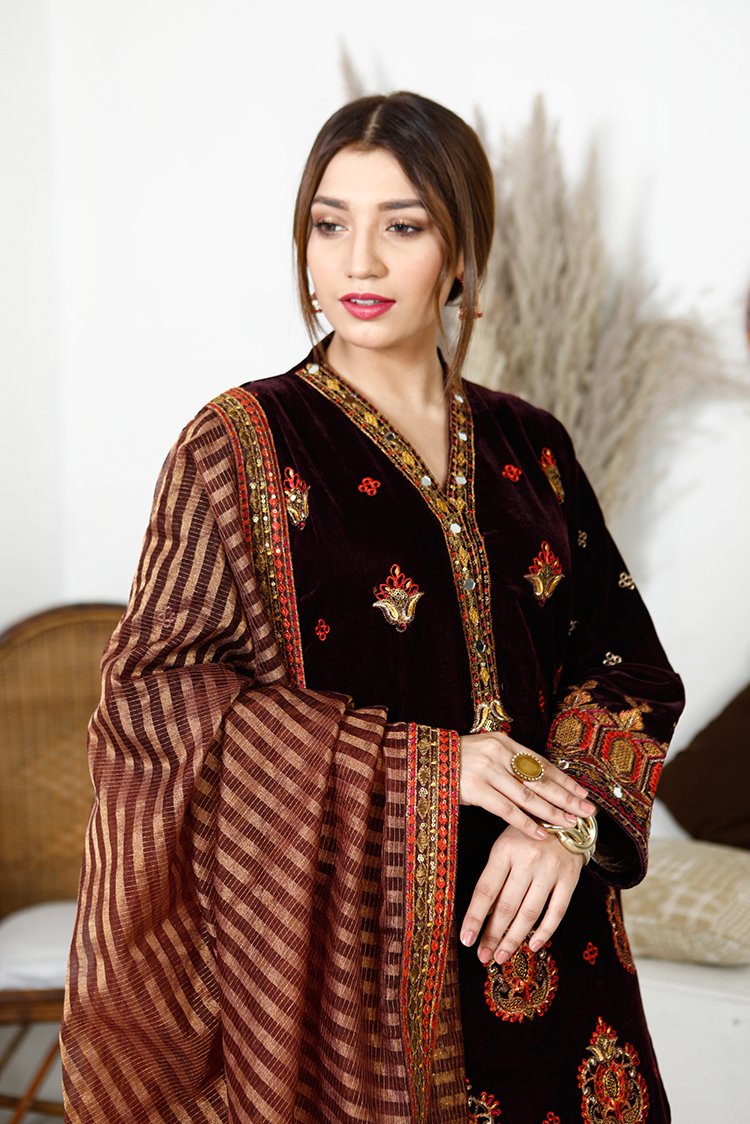 Ellena - 3-PC Stitched Velvet Suit