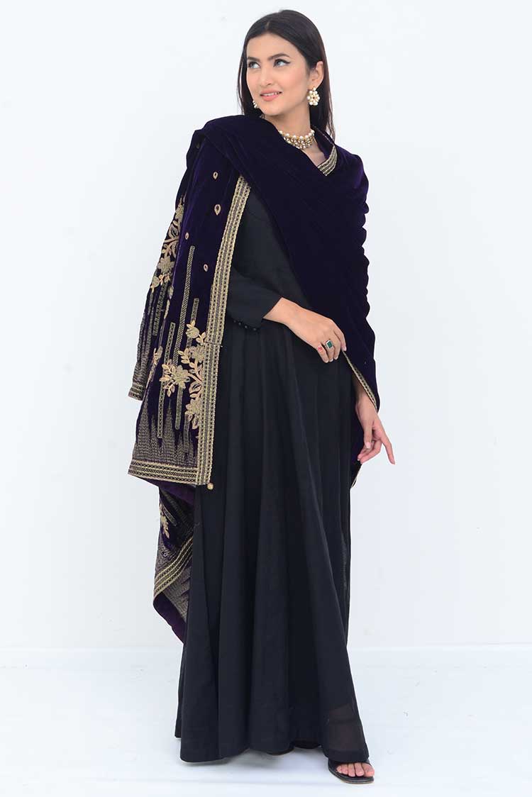 Ellena - Embroidered Velvet Shawl