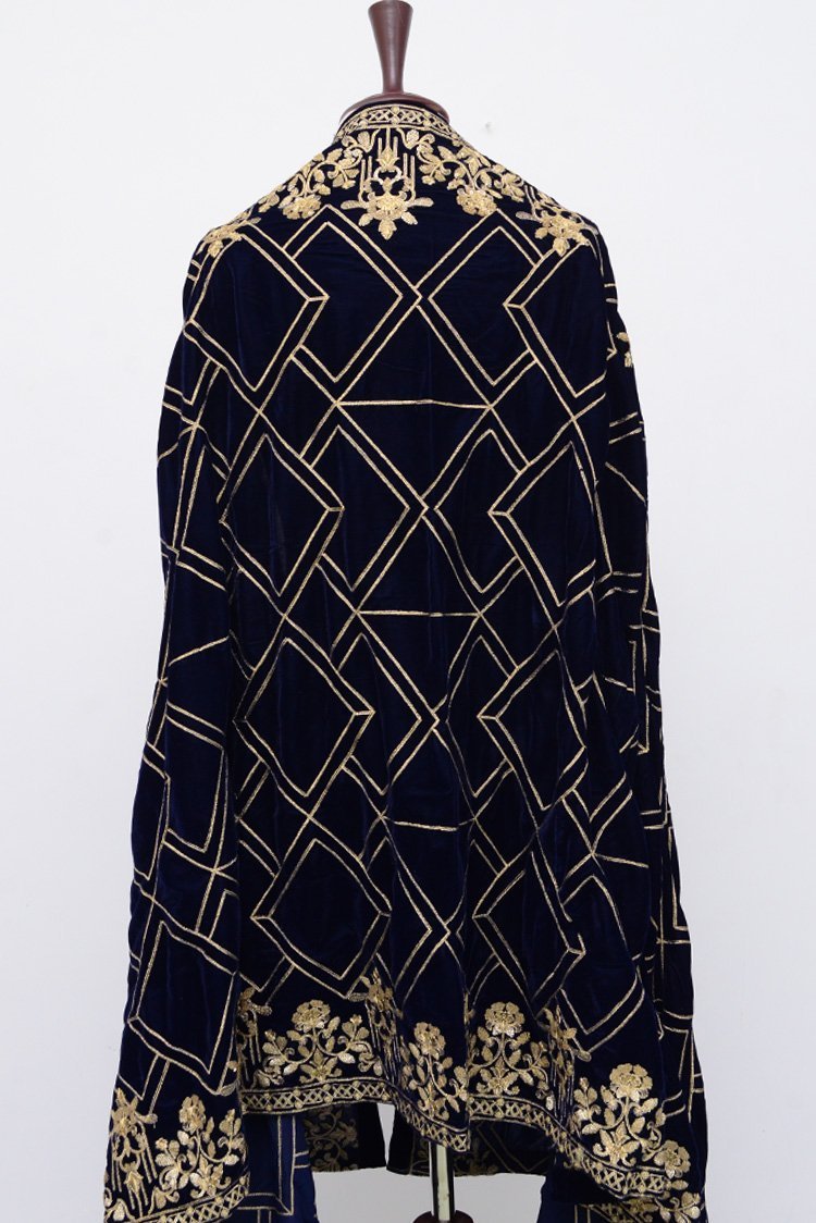 Ellena - Embroidered Velvet Shawl