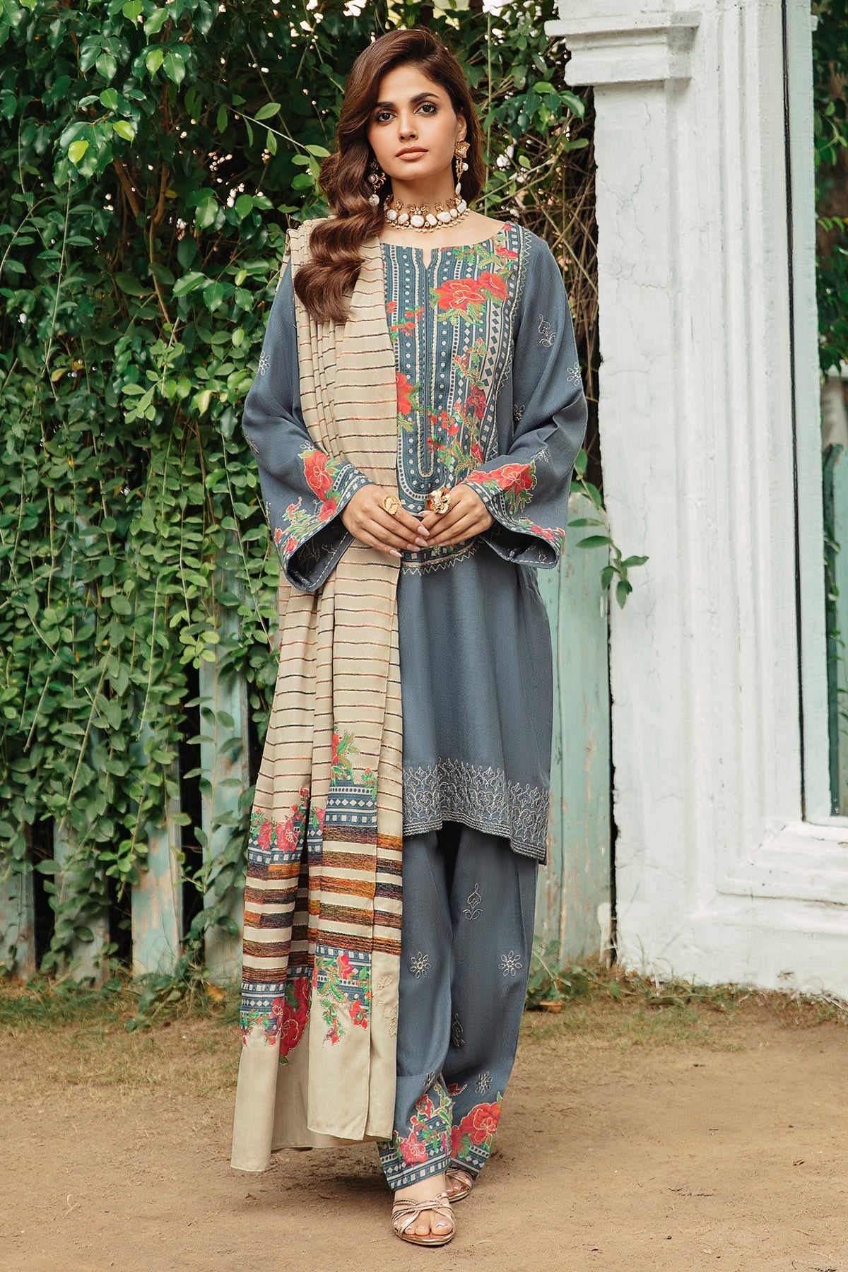 UNSTITCHED EMBROIDERED PEACH LEATHER WITH VELVET STRIPES SHAWL MSK3-06