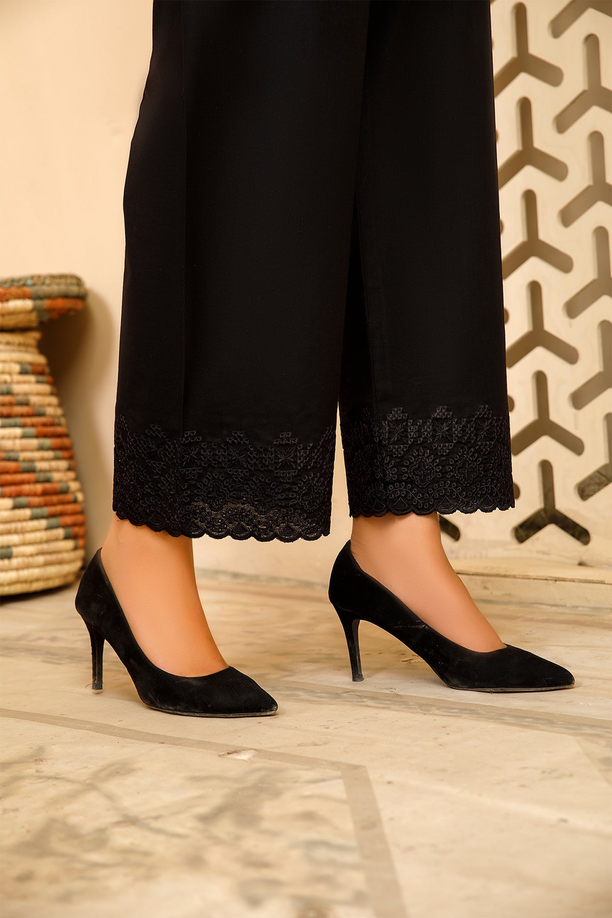 Elegance - TR-015A