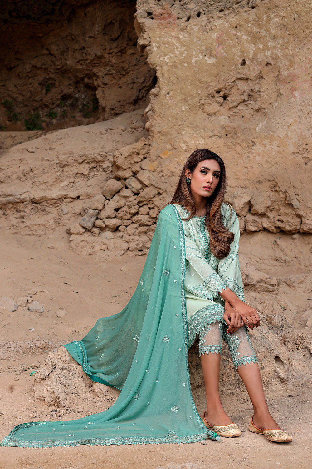 Lyla - Design 04 Embroidered Lawn’22