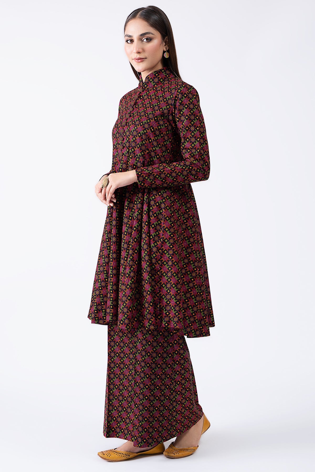 Kayseria - 2 Piece Khaddar Shirt & Trouser