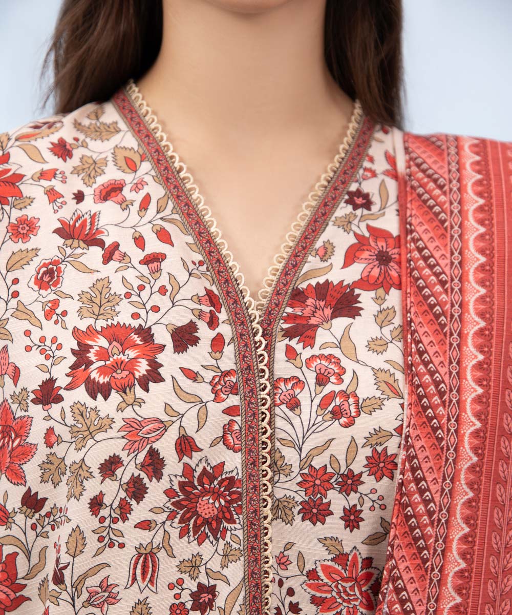 Sapphire - 3 Piece - Printed Khaddar Suit