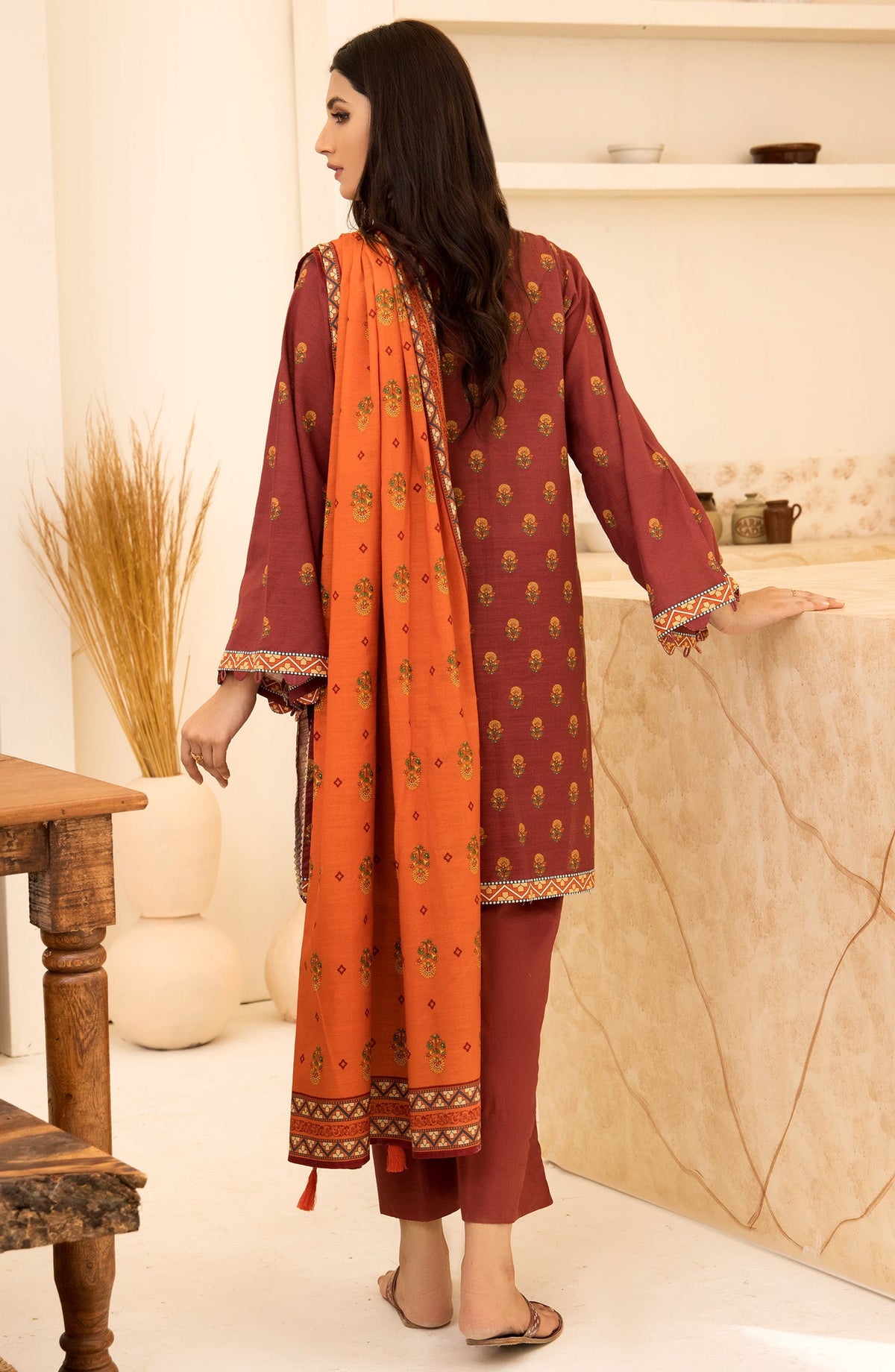 Orient - Unstitched 3 Piece Embroidered Khaddar Shirt , Khaddar Pant and Khaddar Dupatta