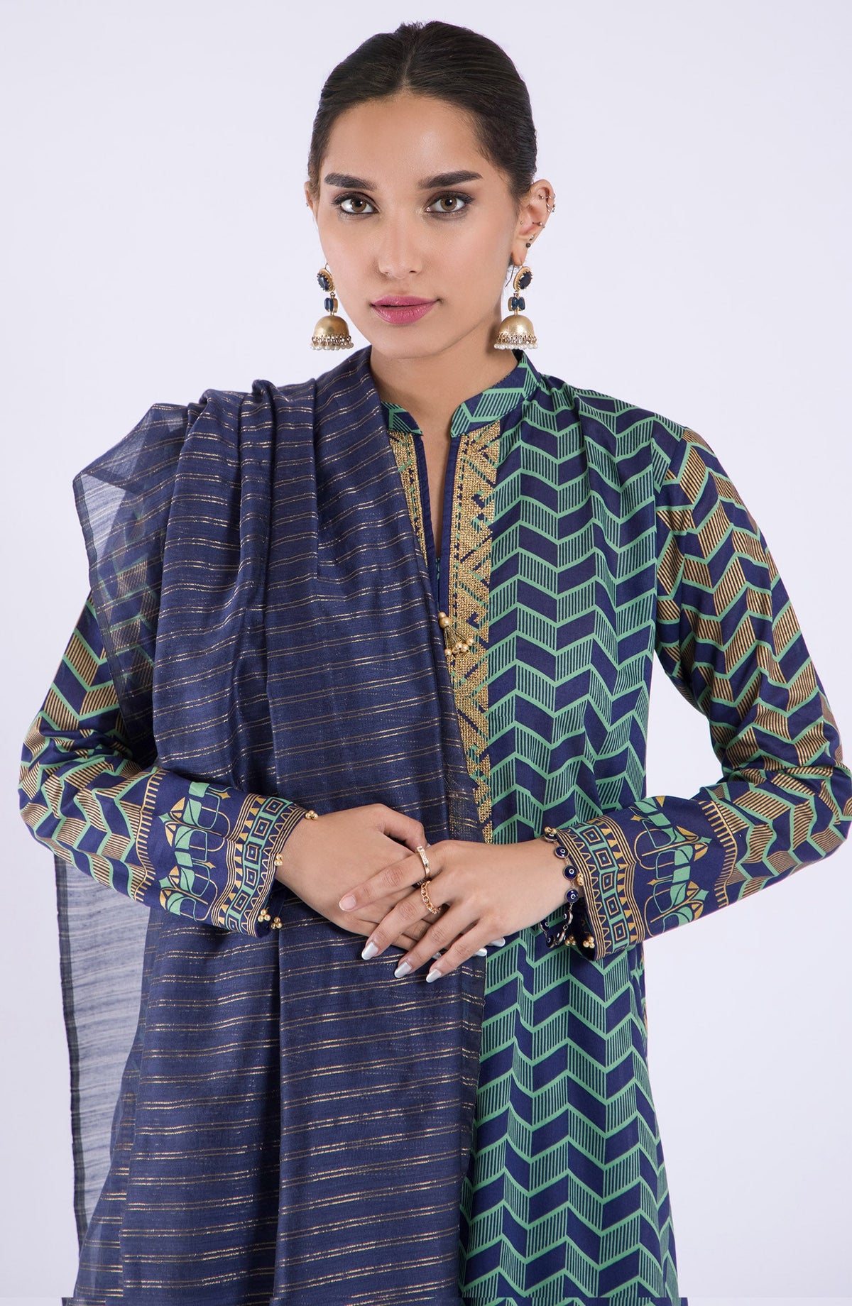 Orient - Unstitched 3 Piece Embroidered Lawn Shirt , Cambric Pant and Fancy Dupatta