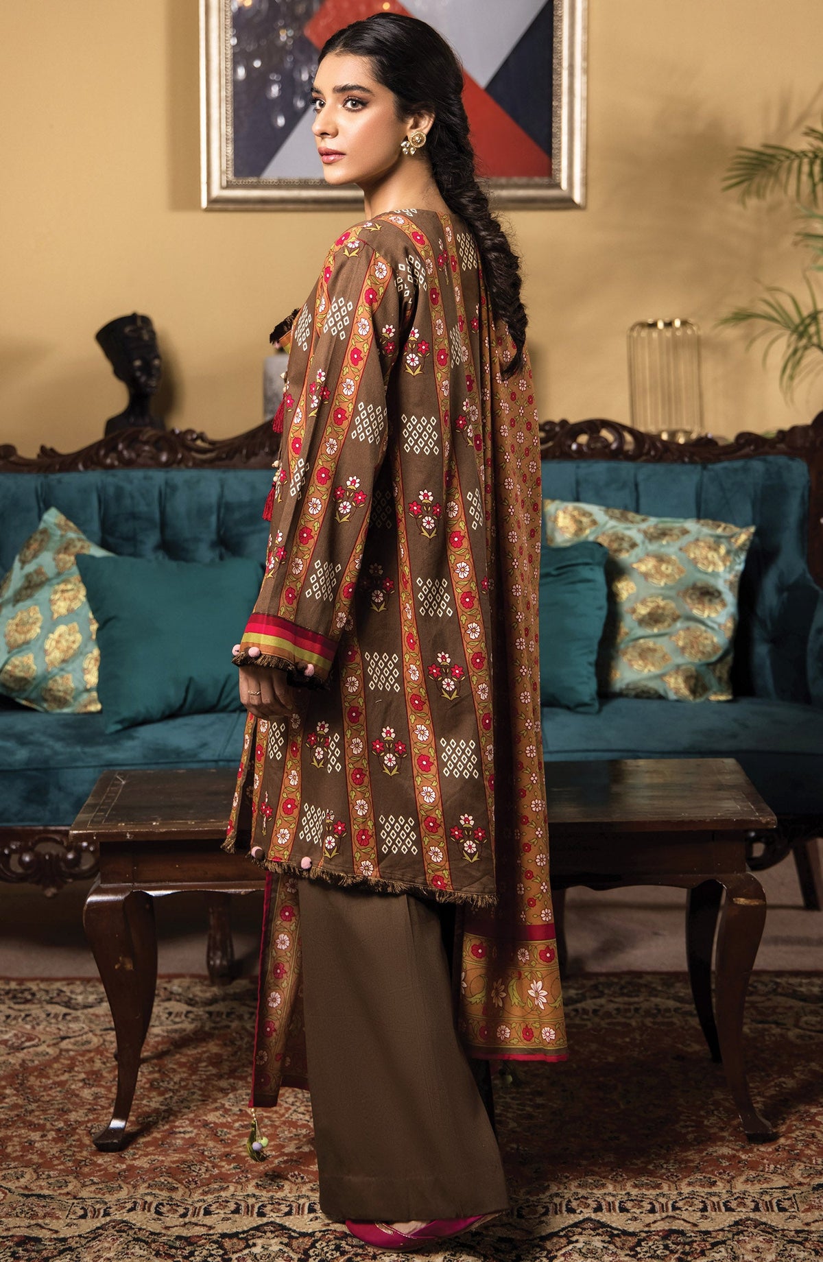 Orient - Unstitched 3 Piece Printed Cottel Shirt , Cottel Pant and Cottel Dupatta