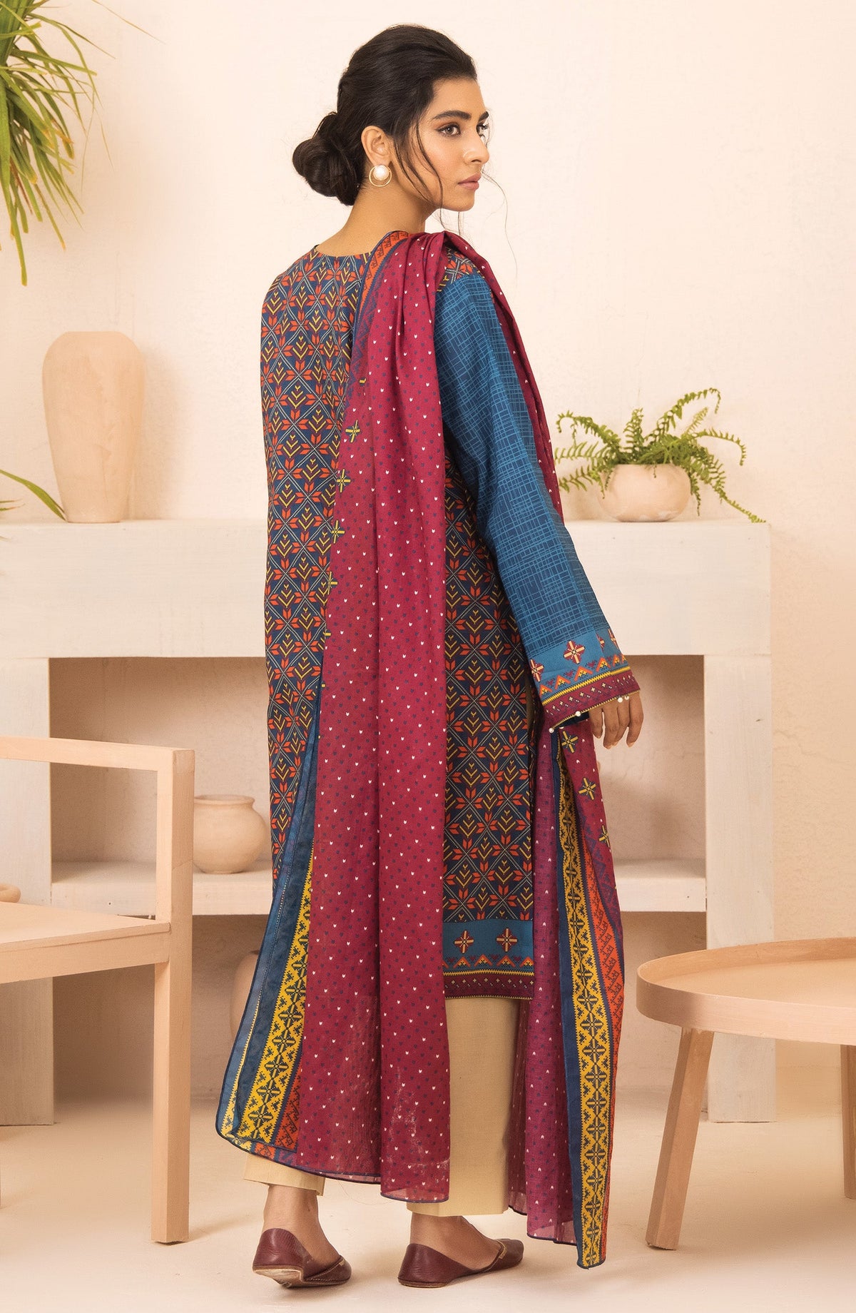 Orient - Unstitched 2 Piece Printed Heavy Lawn Shirt and Lawn Dupatta