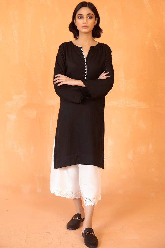 AK WF23 - B 20 - Shirt