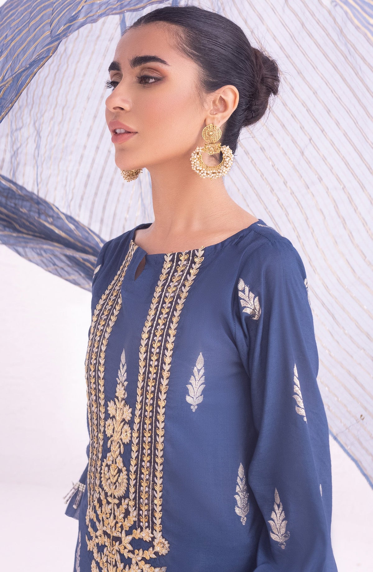 Orient - Unstitched 3 Piece Embroidered Jacquard Shirt , Raw Silk Pant and Fancy Dupatta