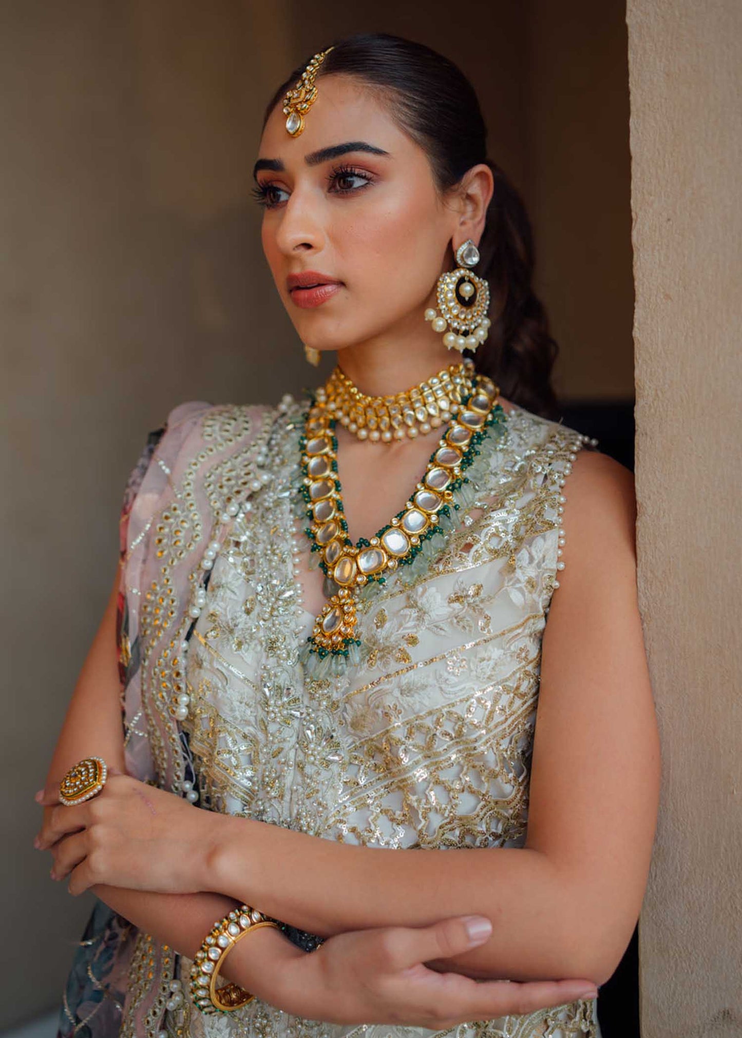 Saira Shakira - Crimson - Ivory - 5A