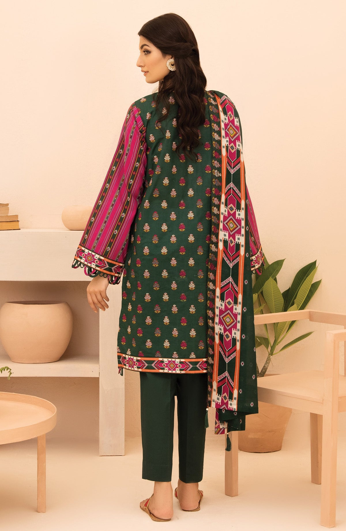 Orient - Unstitched 3 Piece Printed Lawn Shirt , Dyed Textured Pant and Lawn Dupatta
