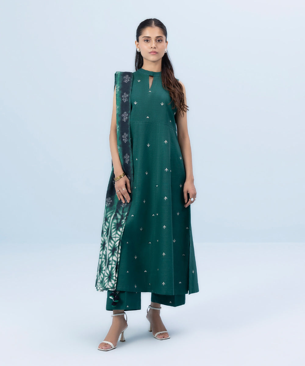 Sapphire - 3 Piece - Embroidered Khaddar Suit