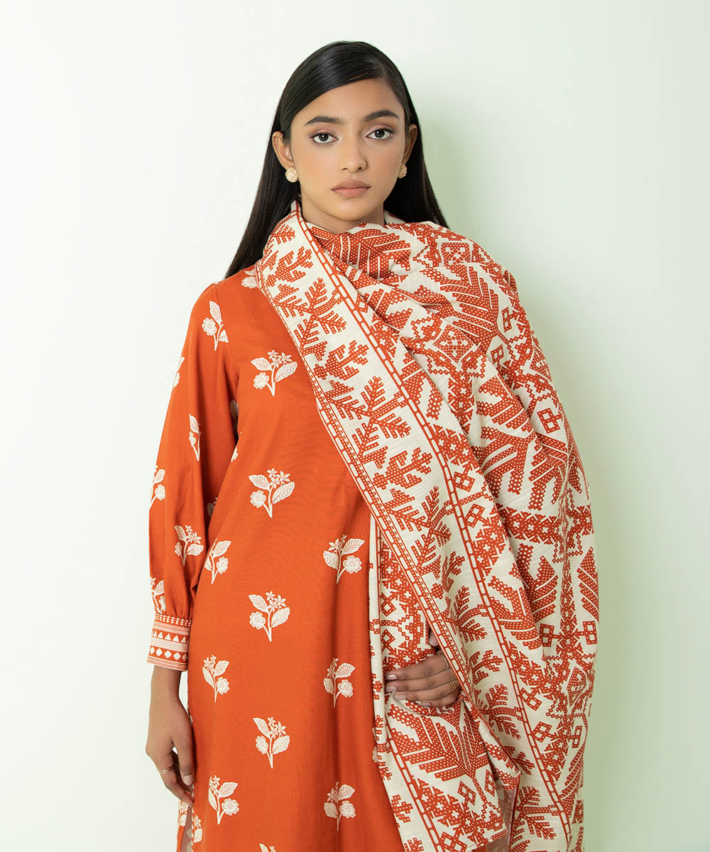 Sapphire - 3 Piece - Printed Khaddar Suit