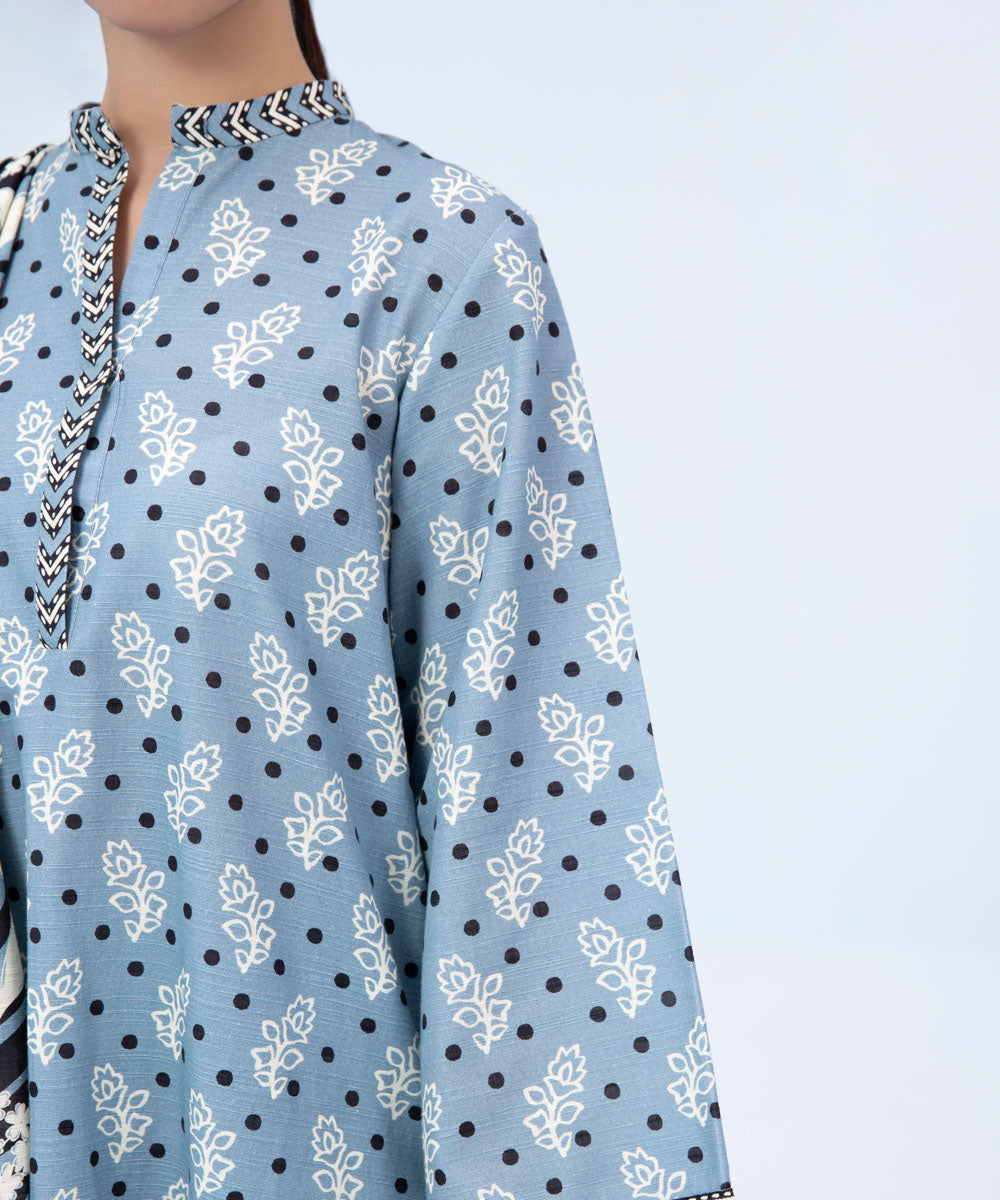 Sapphire - 3 Piece - Printed Khaddar Suit