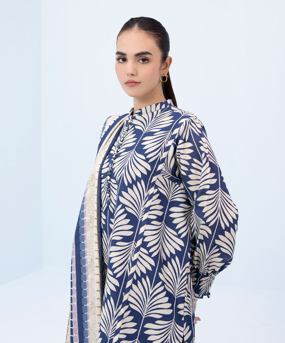Sapphire - 3 Piece - Printed Khaddar Suit