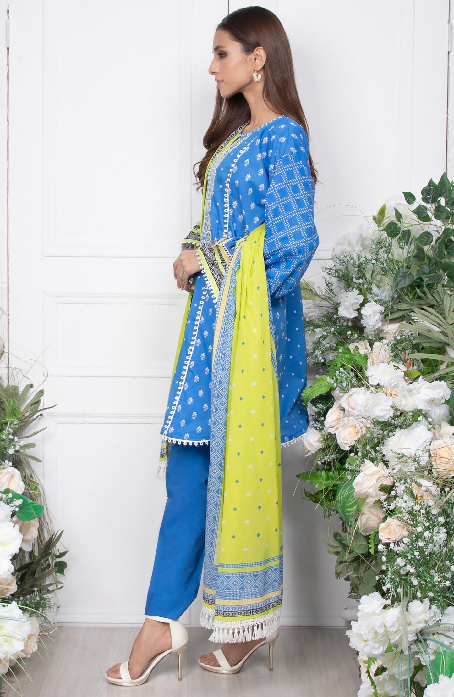 Orient - Unstitched 3 Piece Embroidered Lawn Suit