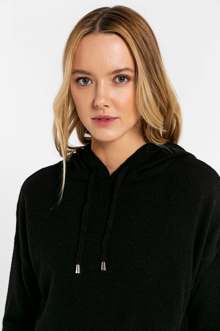 BTW - BLACK HODIE