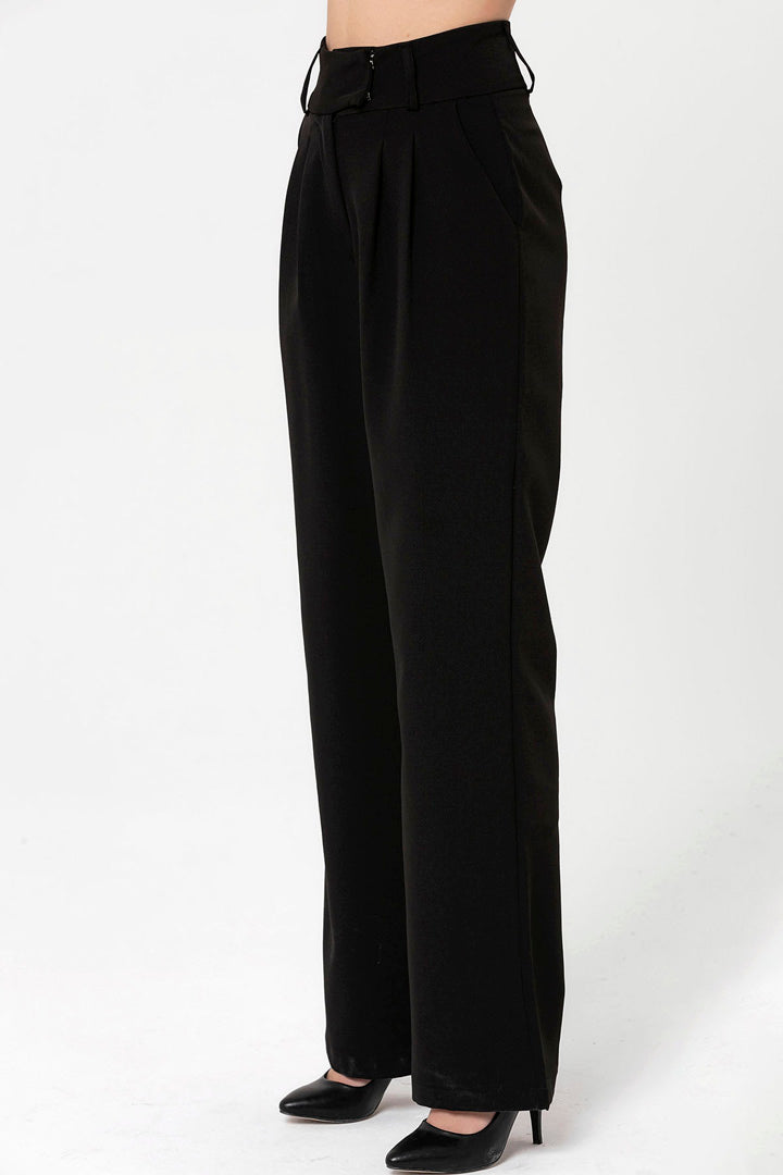 BTW - STRAIGHT LOOSE FIT