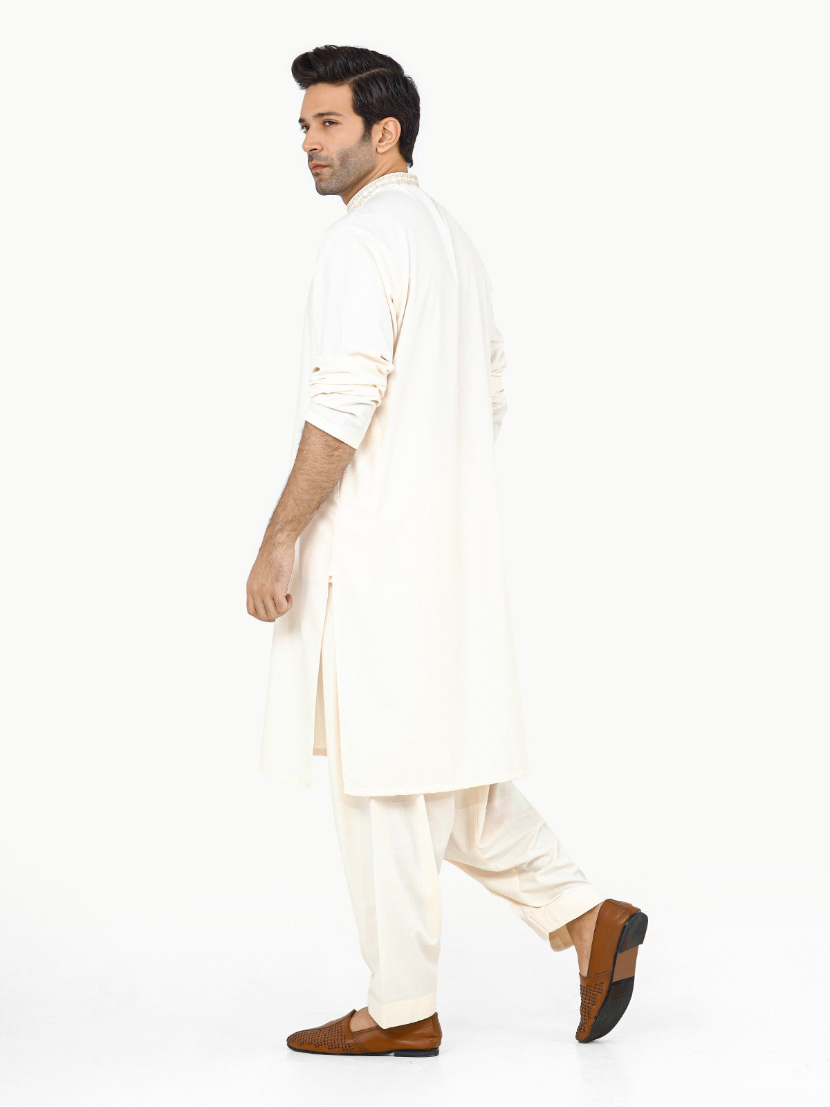 Edenrobe - Men's Cream Kurta Shalwar - EMTKS22S-40947