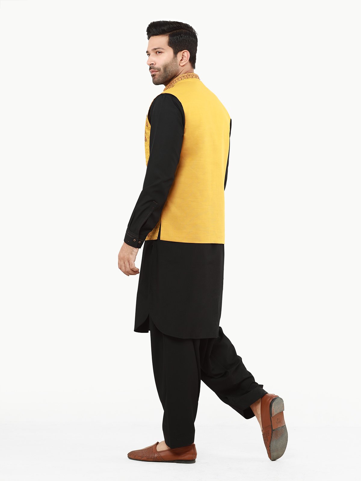 Edenrobe - Men's Mustard Waist Coat Ceremonial - EMTWCC22-115