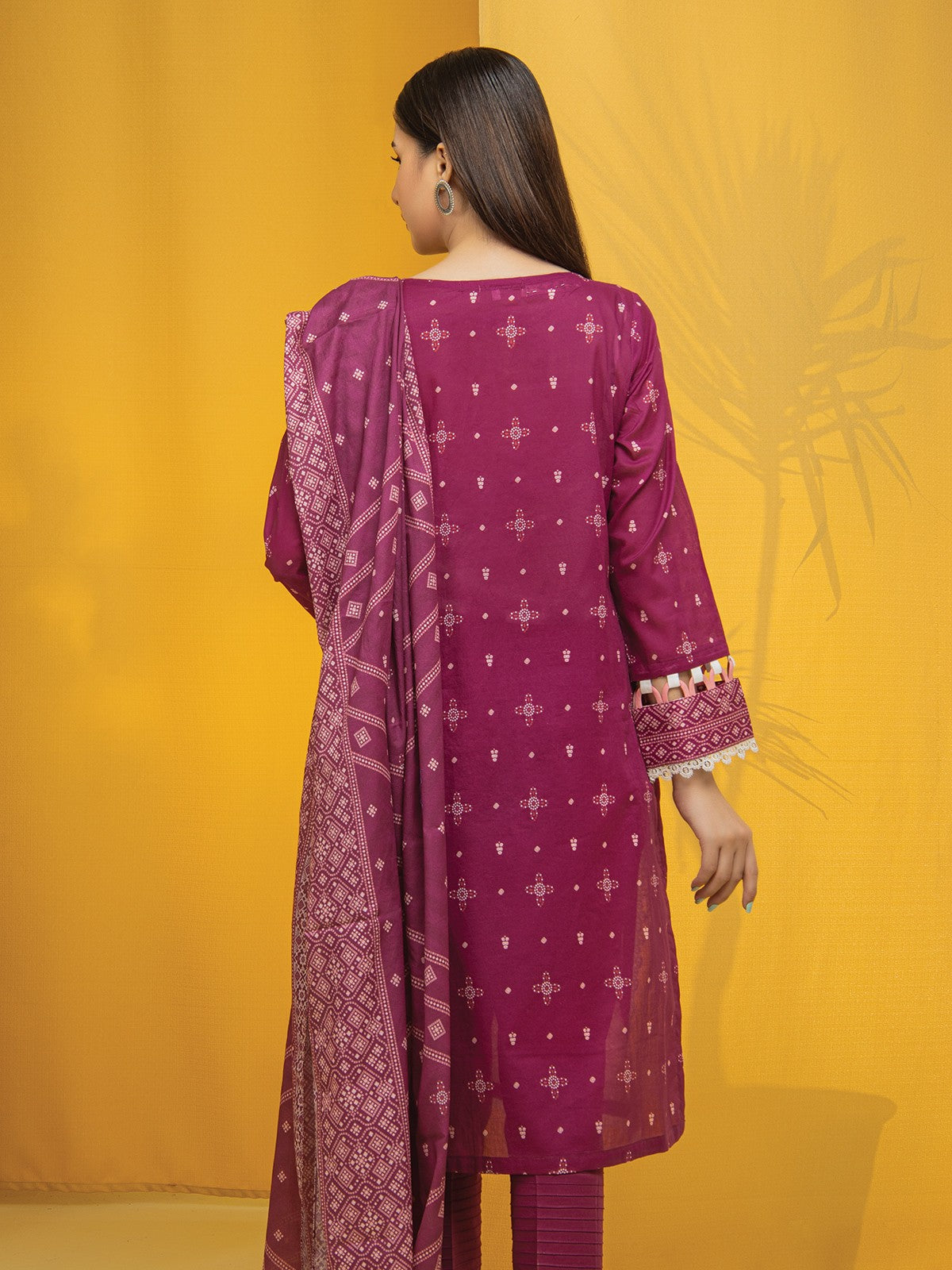 Edenrobe - EWU22V1-23559 Unstitched Magenta Embroidered Lawn 3 Piece