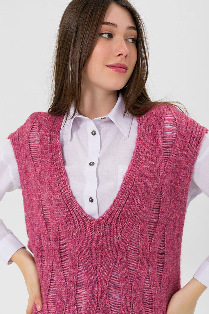 BTW - KNITTER WEAR VEST
