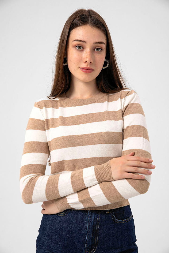BTW - CROP SWEATER