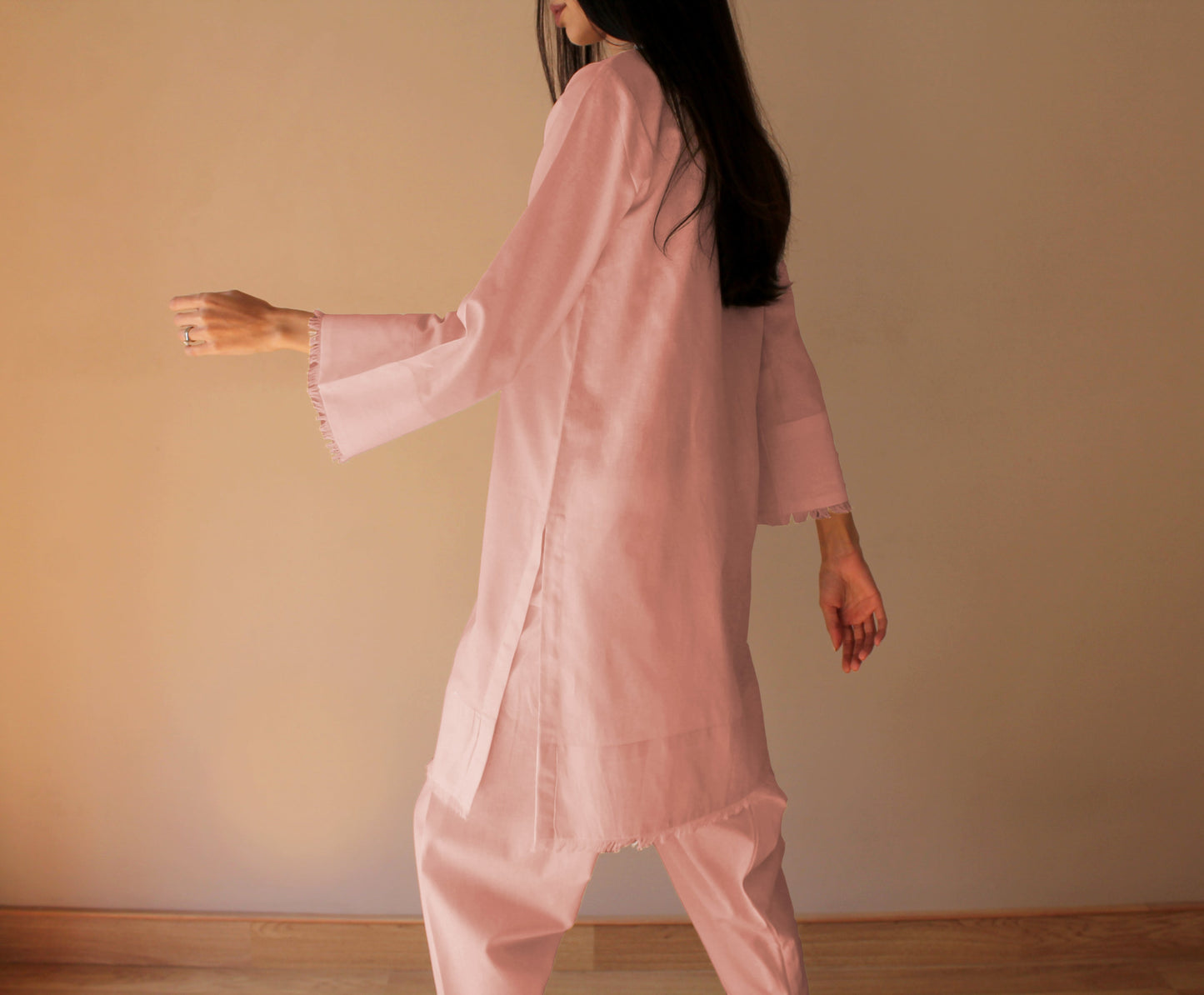 Ayesha Naveed - Pink linen set