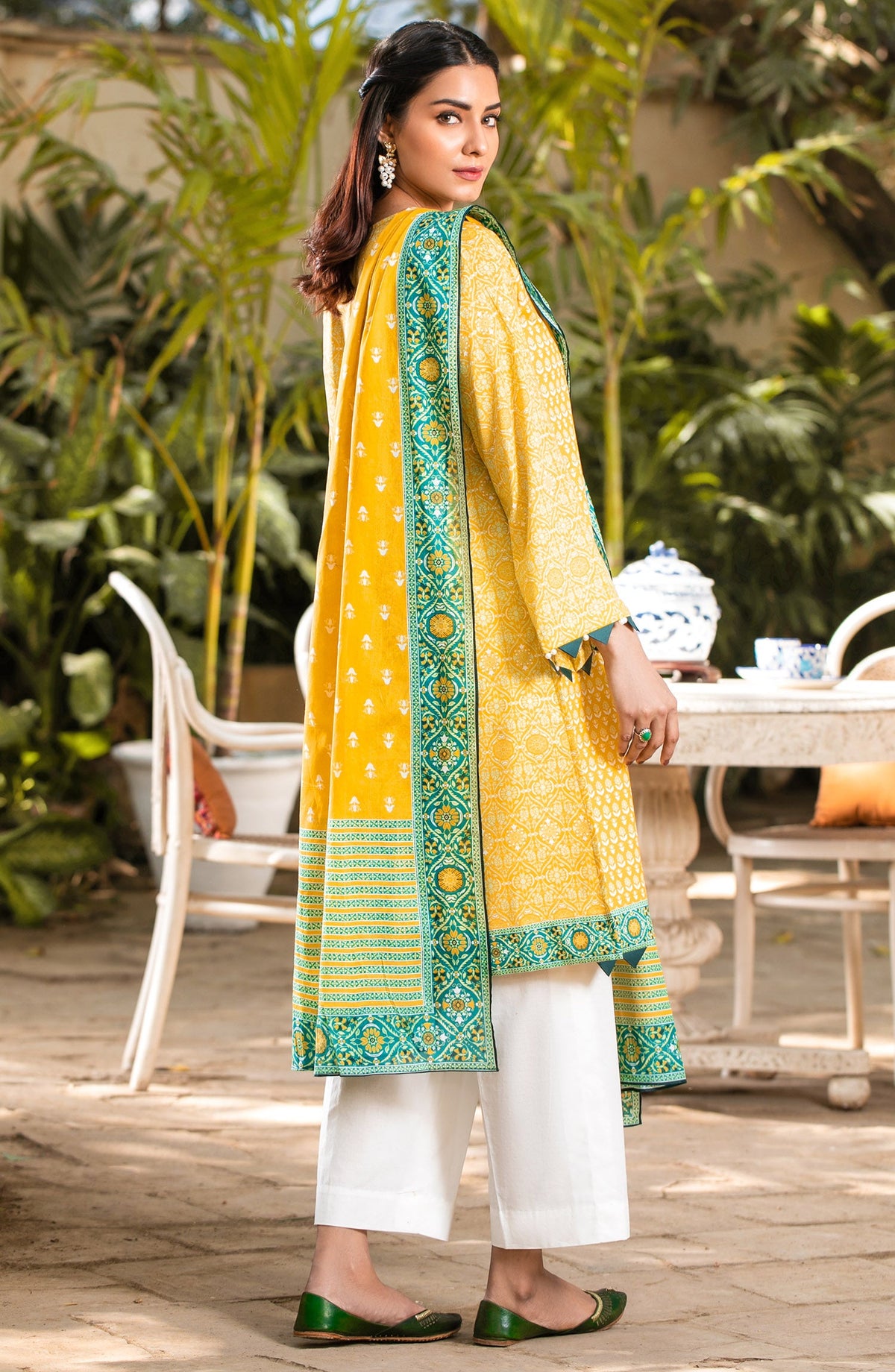 Orient - Unstitched 2 Piece Printed Lawn Shirt Chiffon Dupatta
