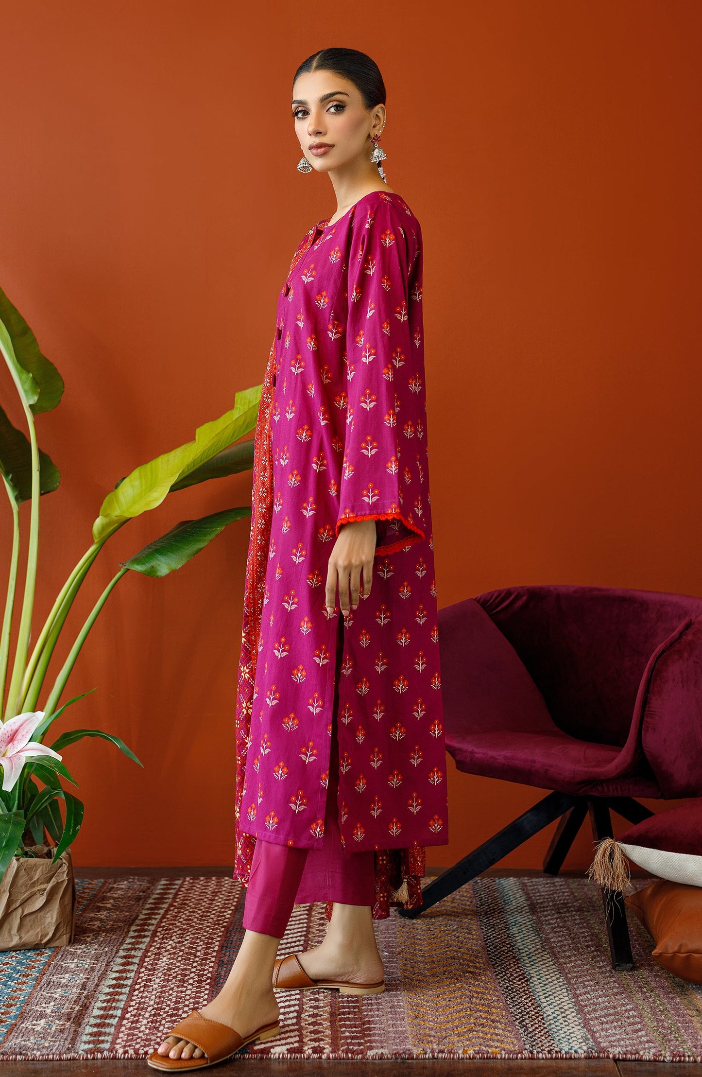 Orient - Unstitched 3 Piece Printed Cambric Shirt , Cambric Pant and Lawn Dupatta