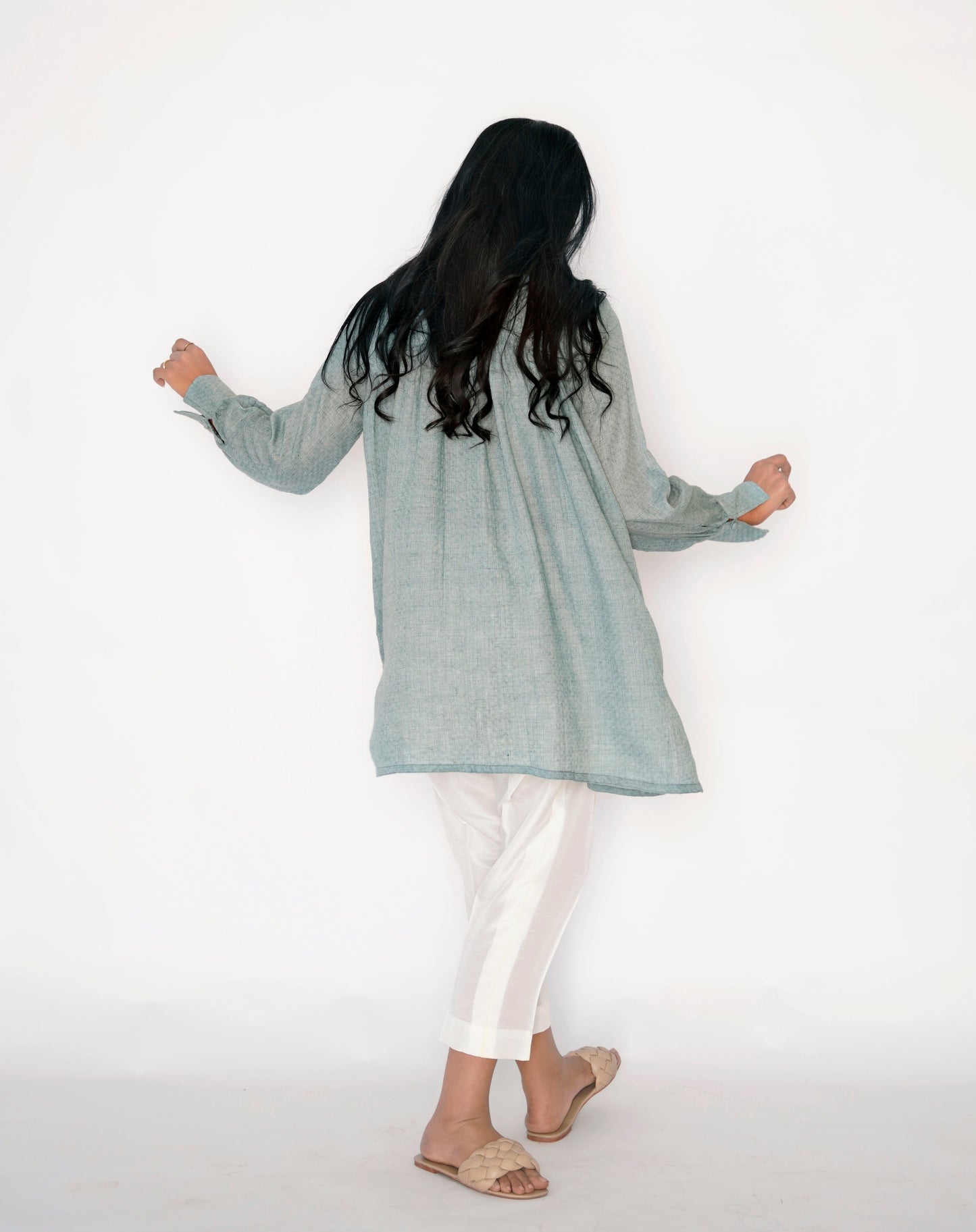 Ayesha Naveed - Mila shirt light teal