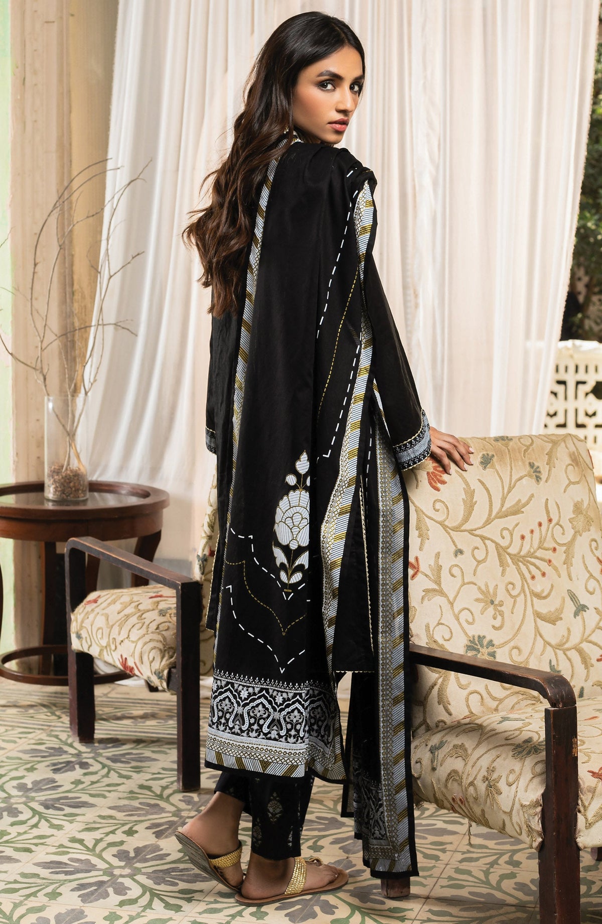 Orient - Unstitched 3 Piece Embroidered Jacquard Suit