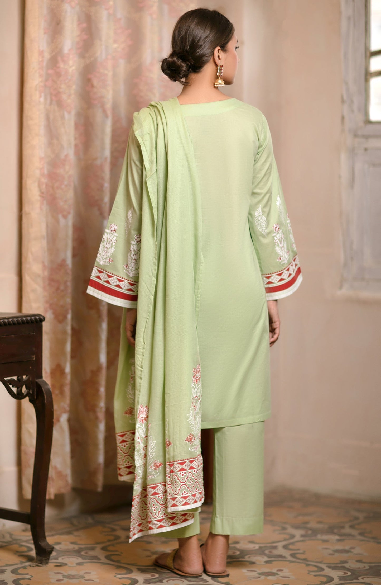 Orient - Unstitched 3 Piece Block Printed Embroidered Suit