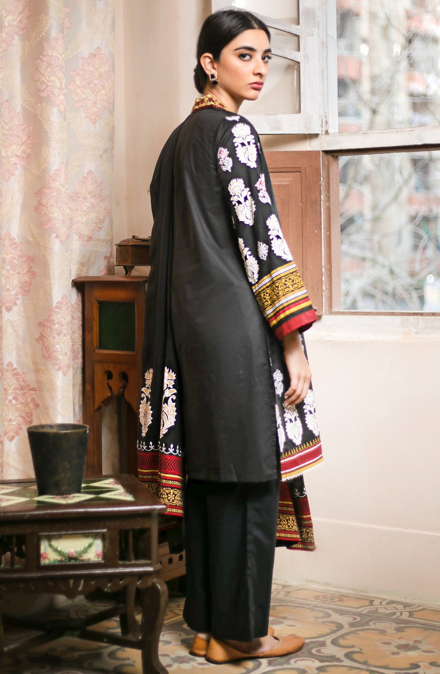 Orient - Unstitched 3 Piece Block Printed Embroidered Suit