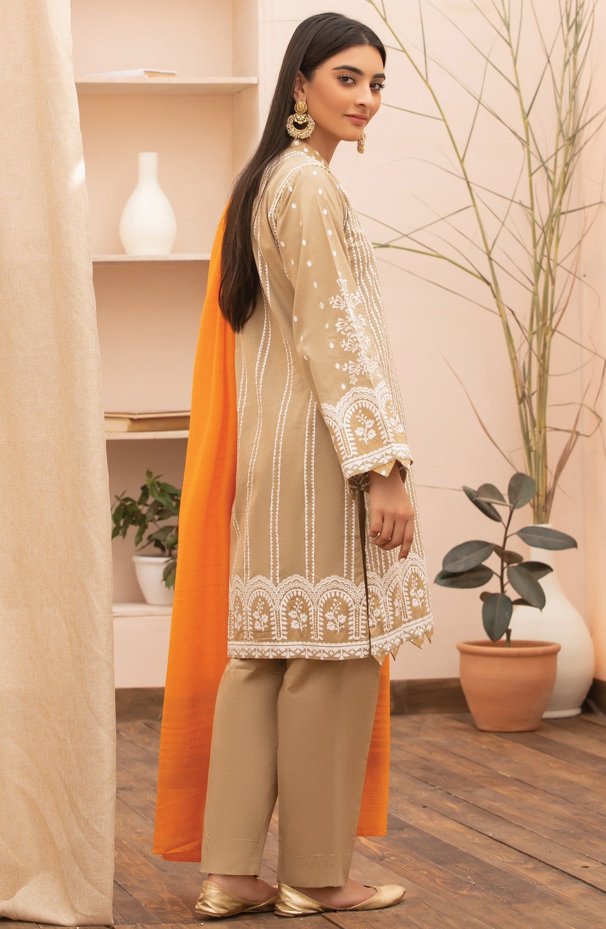 Orient - Unstitched 3 Piece Printed Lawn Suit