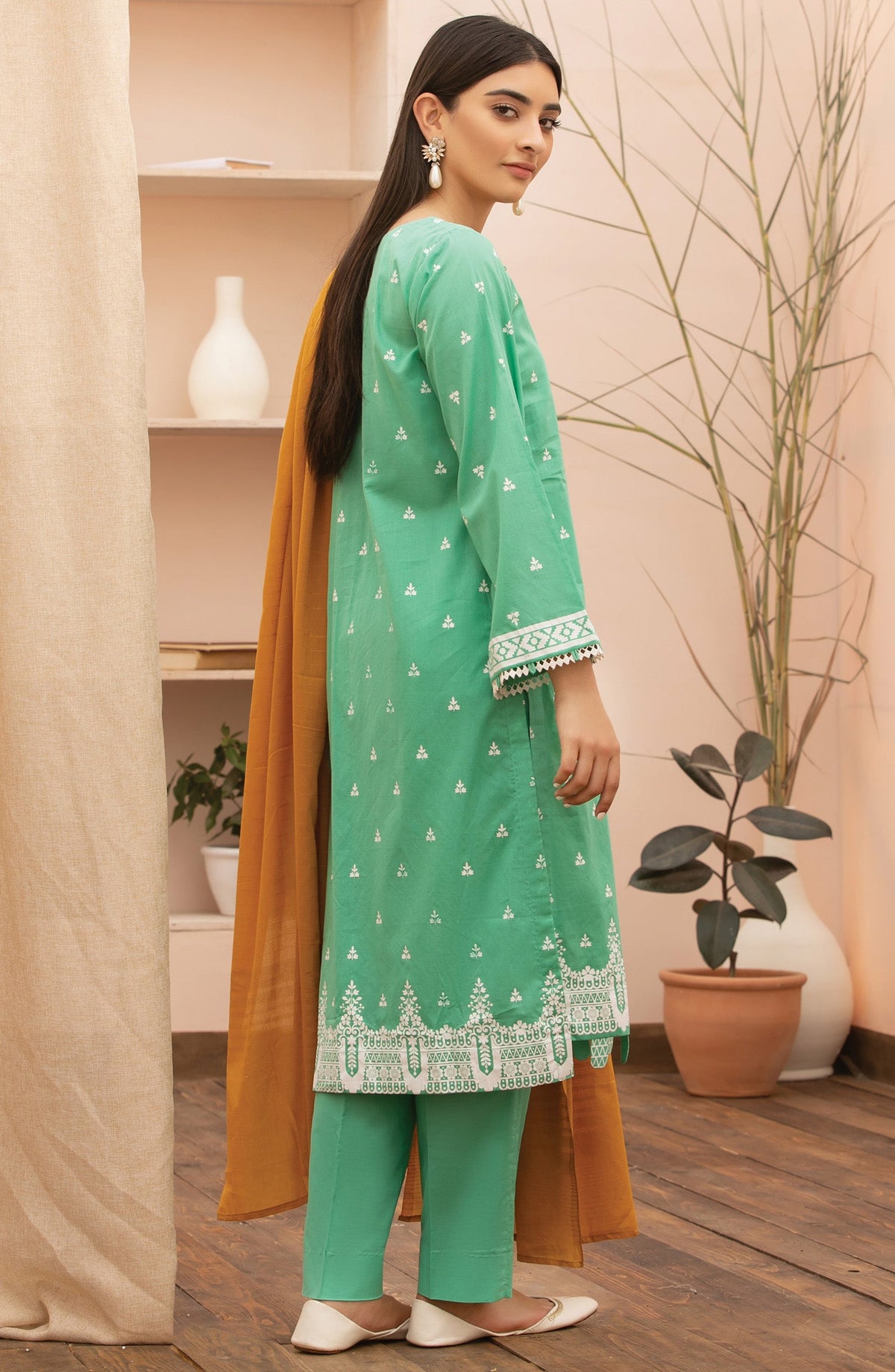 Orient - Unstitched 3 Piece Printed Lawn Suit