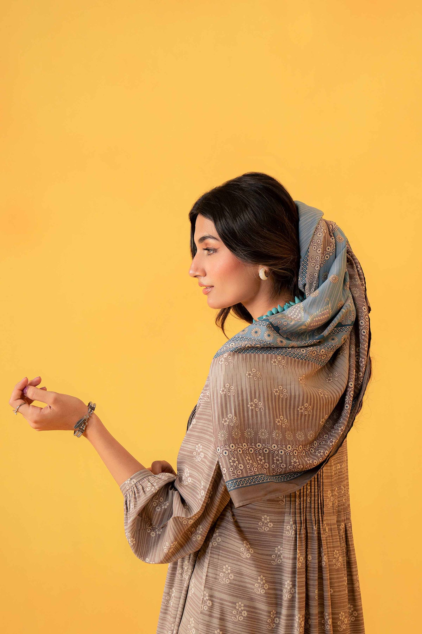 Nishat Linen - 3 Piece - Printed Loose Fabric - 42304005