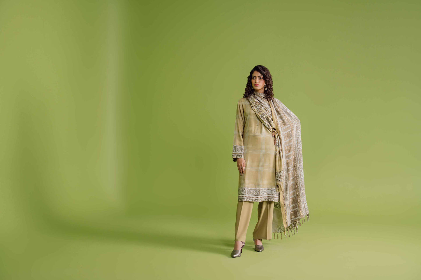 Nishat Linen - 3 Piece - Printed Loose Fabric - 42304085