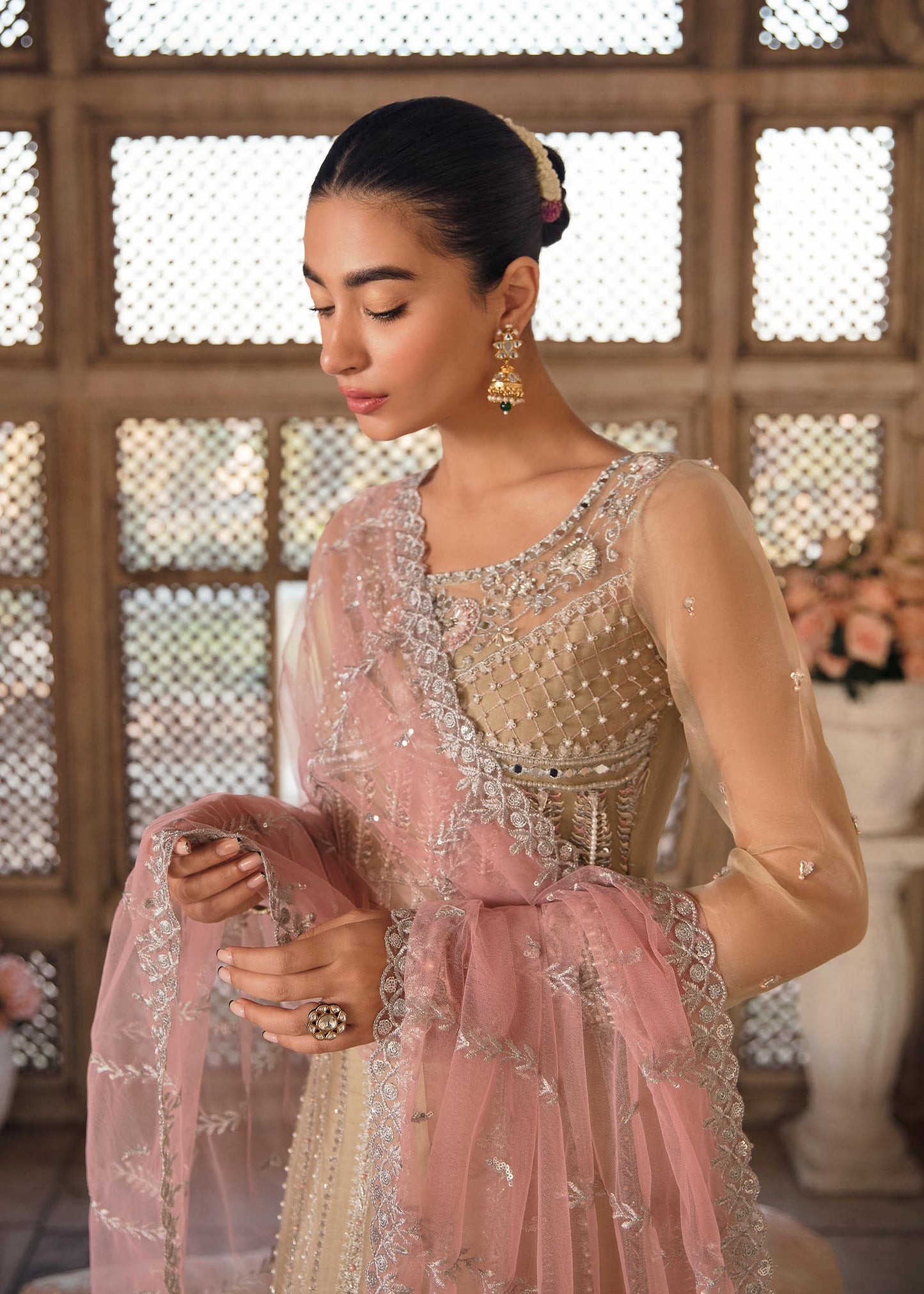 Mahum Asad - Camila