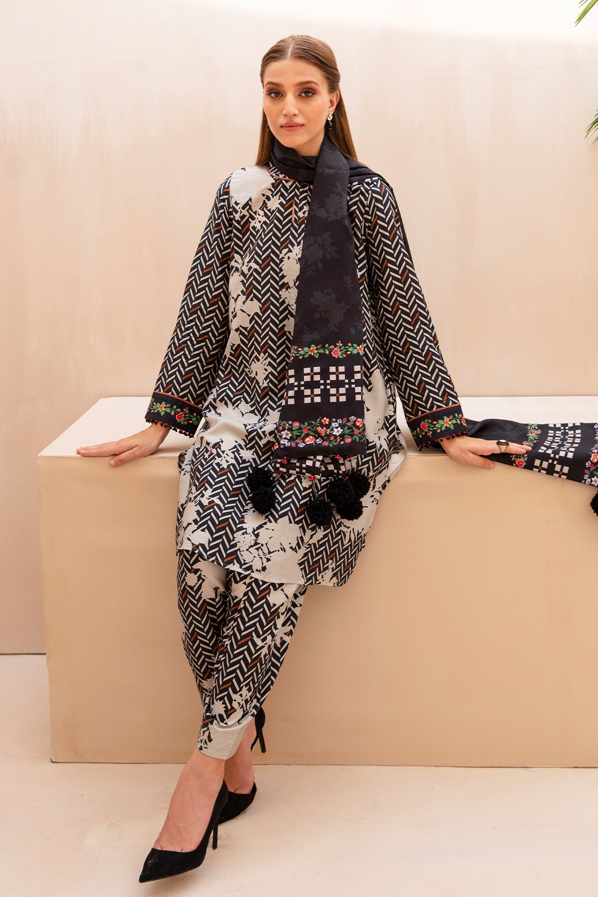 Baroque - PRINTED SLUB VISCOSE PR-863