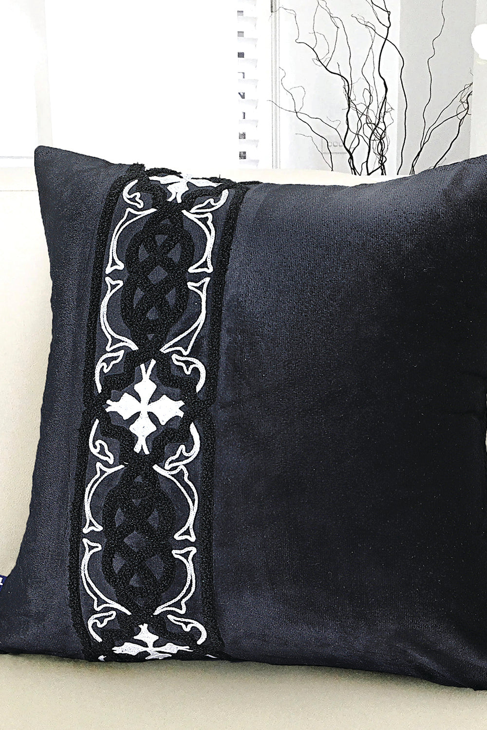 Nishat Linen - Abrish Cushion Cover Emb