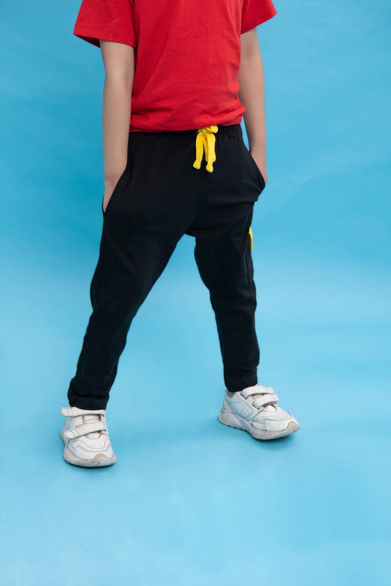 BTW - BLACK AND YELLOW CARGO STYLE TRACKS