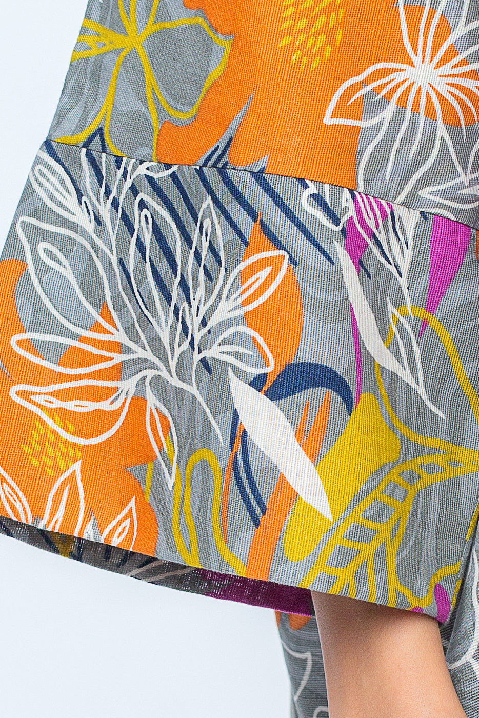 Beechtree - 2 PIECE - PRINTED KHADDAR SUIT - CHARCOAL FUSION (UNSTITCHED)