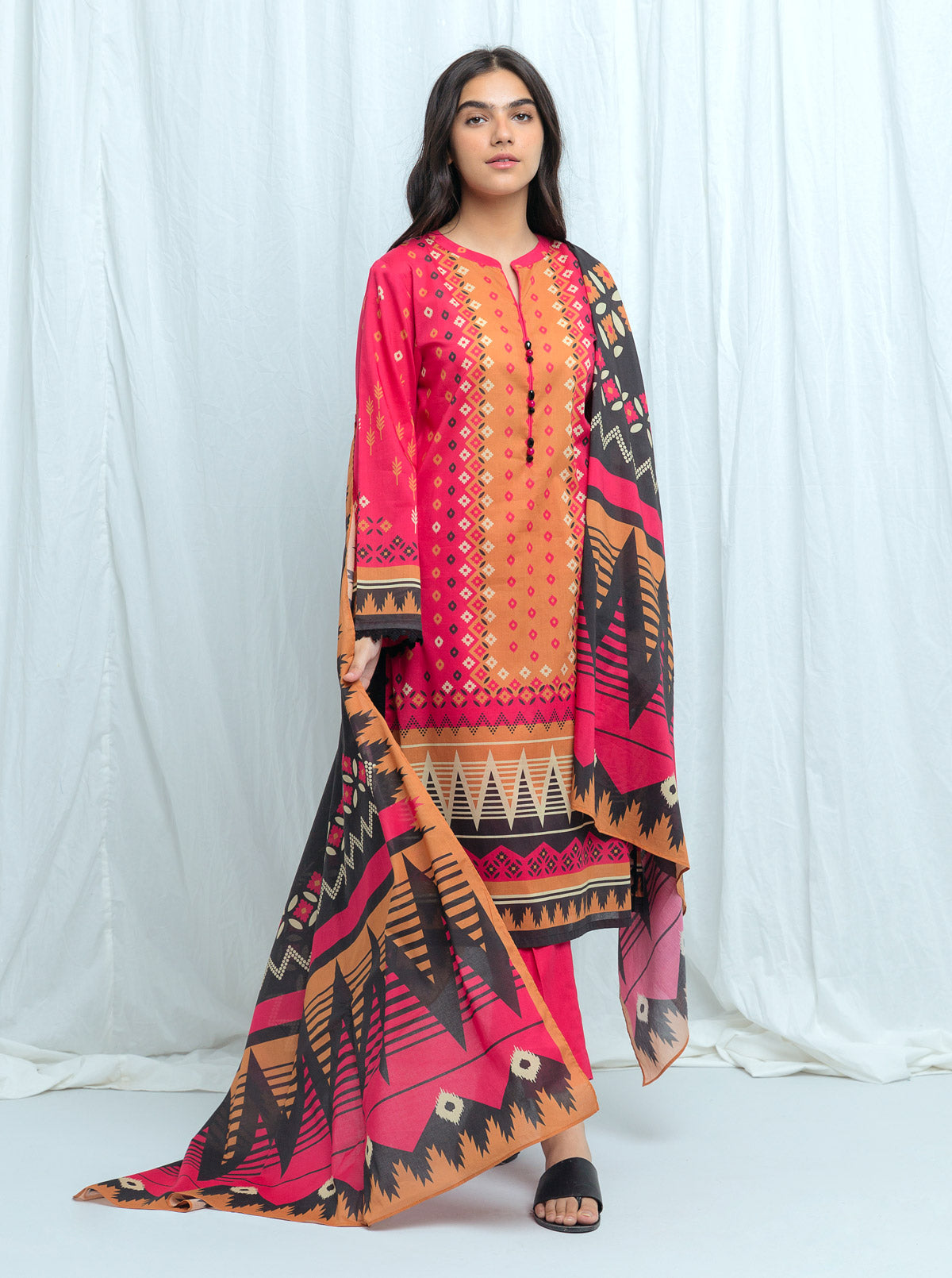 Beechtree - pink yarrow-Printed-2P