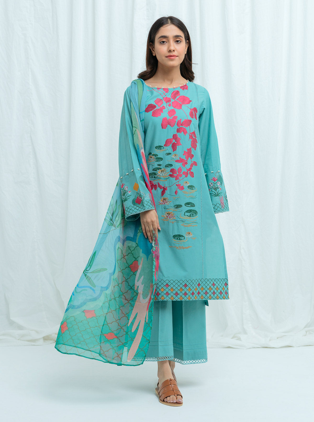 Beechtree - LOTUS BLOOM-Embroidered-3P