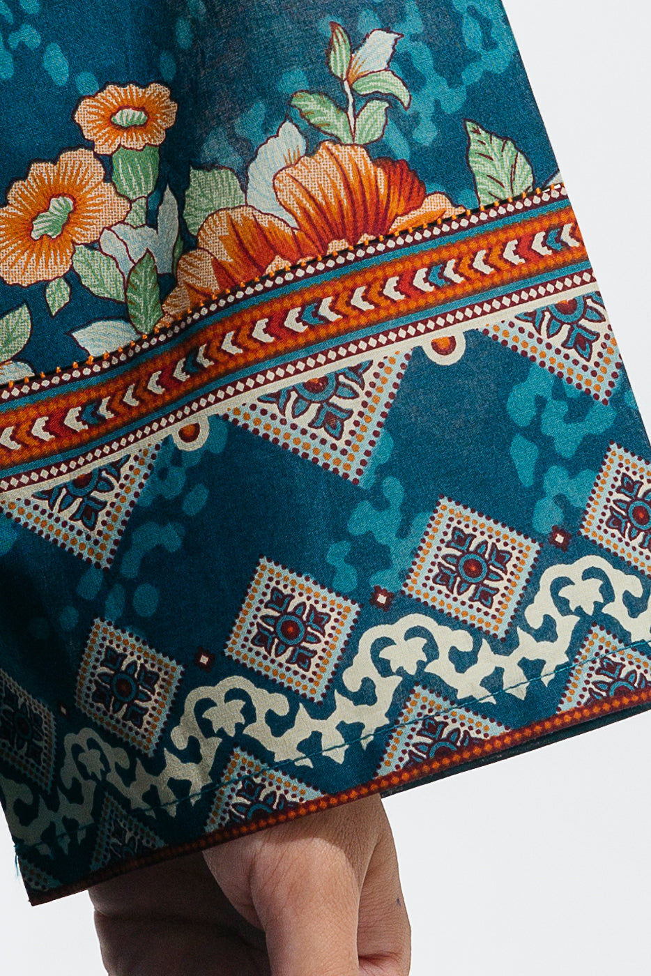 Beechtree - 3 PIECE - EMBROIDERED LAWN SUIT - AZURE BLISS