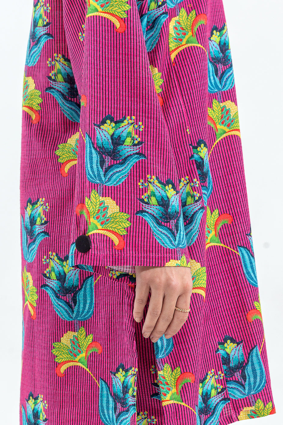 Beechtree - 2 PIECE PRINTED SLUB KHADDAR SUIT (PRET)