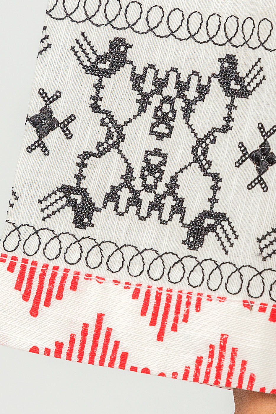 Beechtree - EMBROIDERED SLUB KHADDAR SHIRT (PRET)